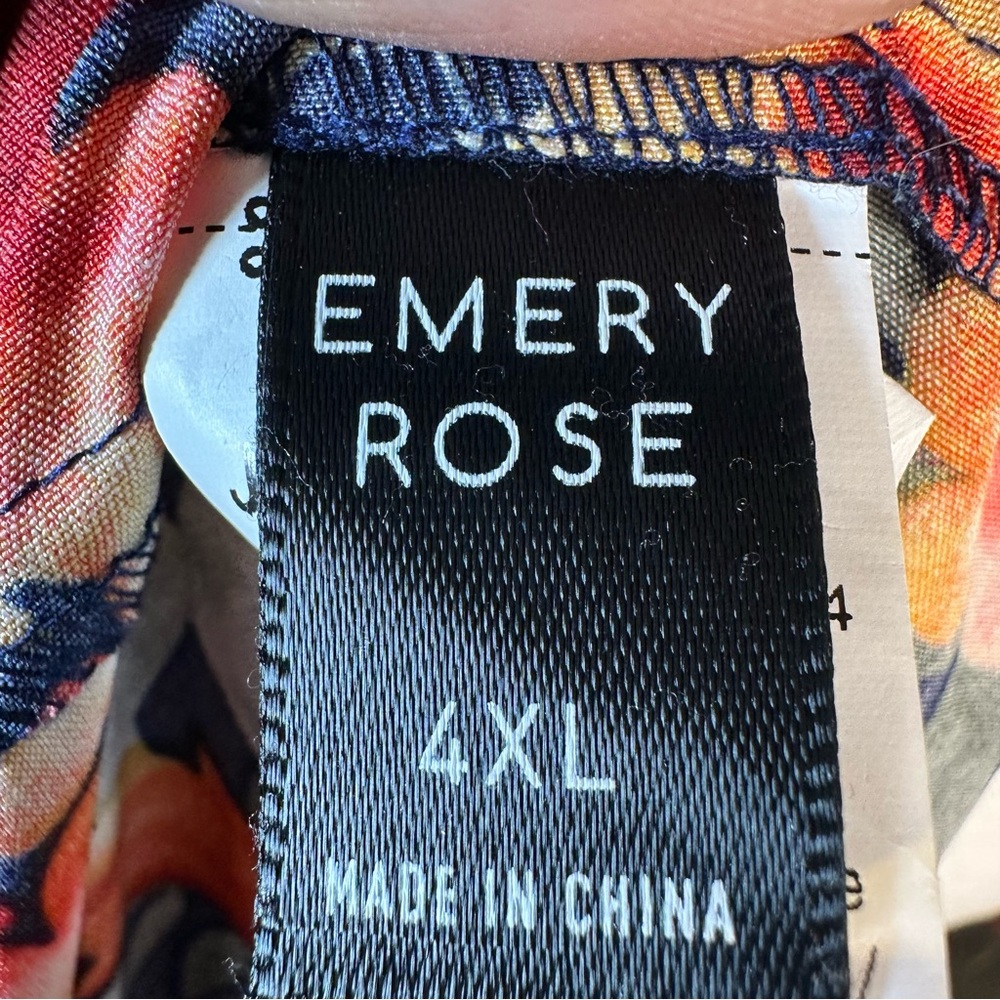 Emery Rose Floral Kimono NWOT - Picture 4 of 6